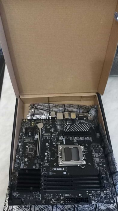 Ryzen5 7500f+MSI Pro B650M-P+DDR5 Kingston Fury 32GB 2x16 6000Mhz CL30