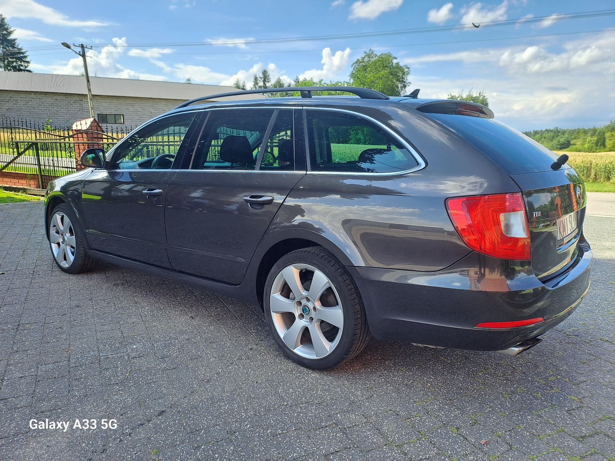 Skoda Superb 2.0 140KM DSG 18" Ładny superb