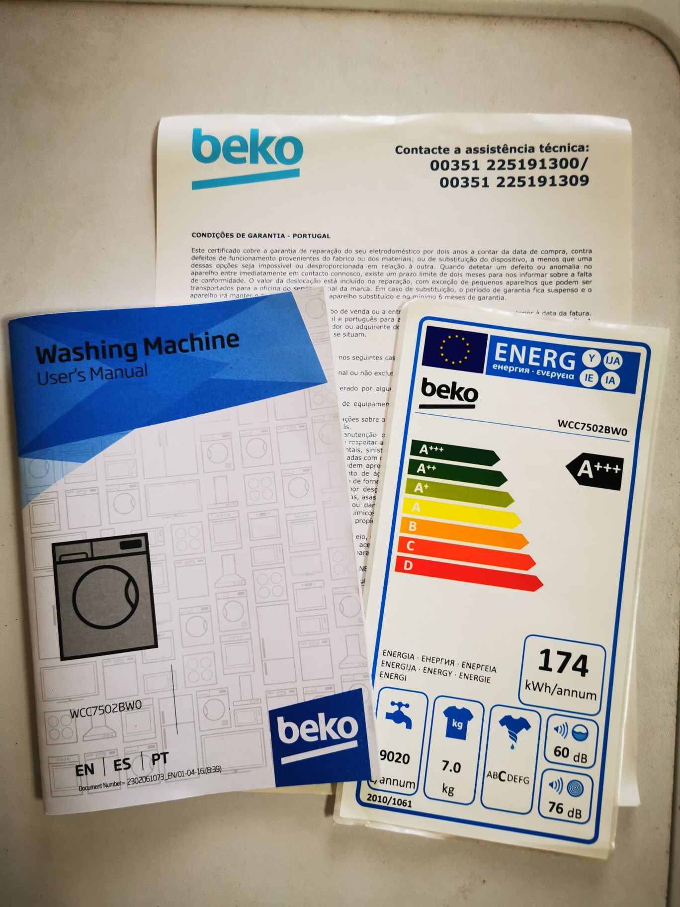 Máquina de lavar roupa Beko WCC7502BW0