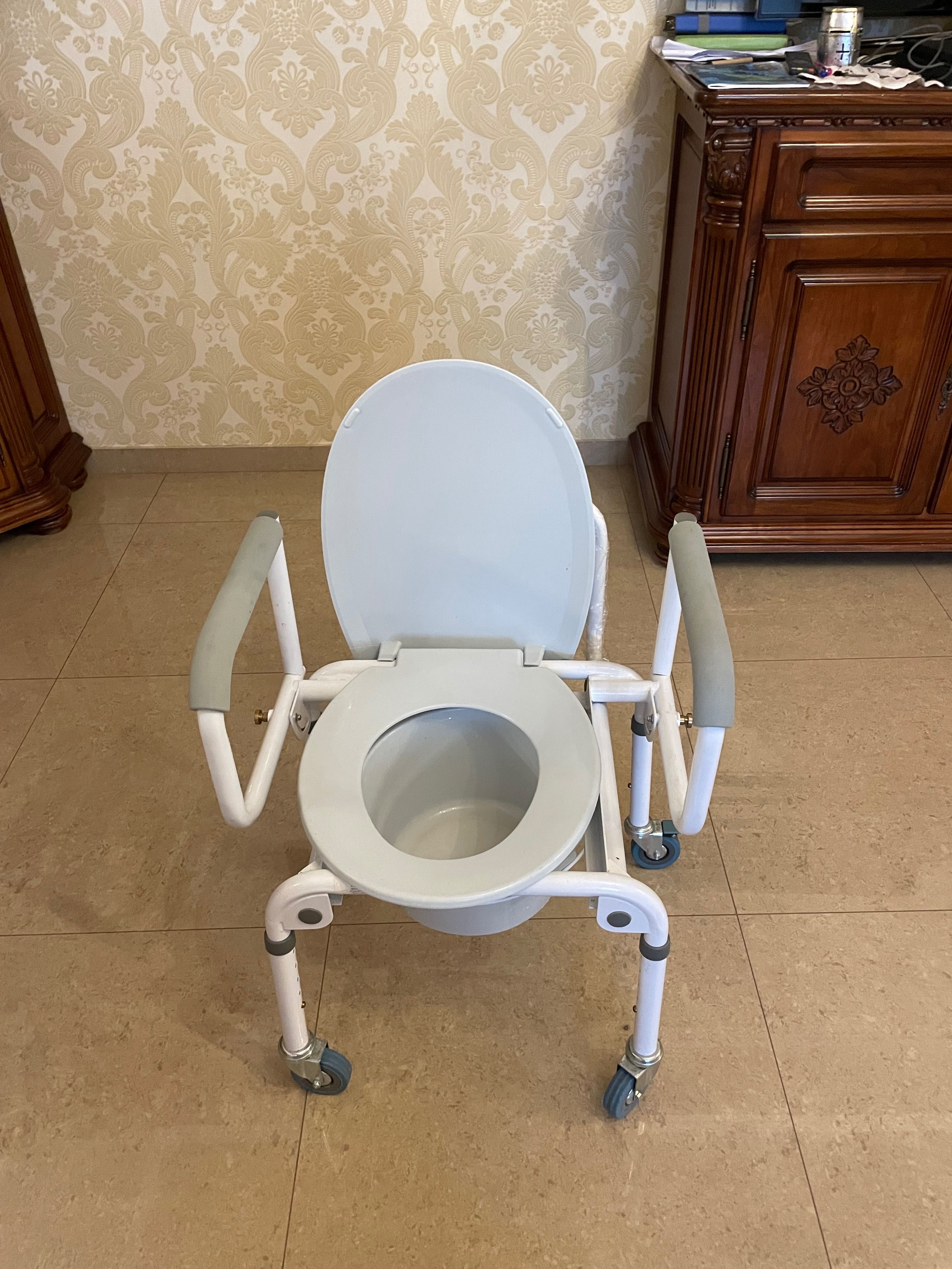 Туалет для инвалидов и пожилых людей