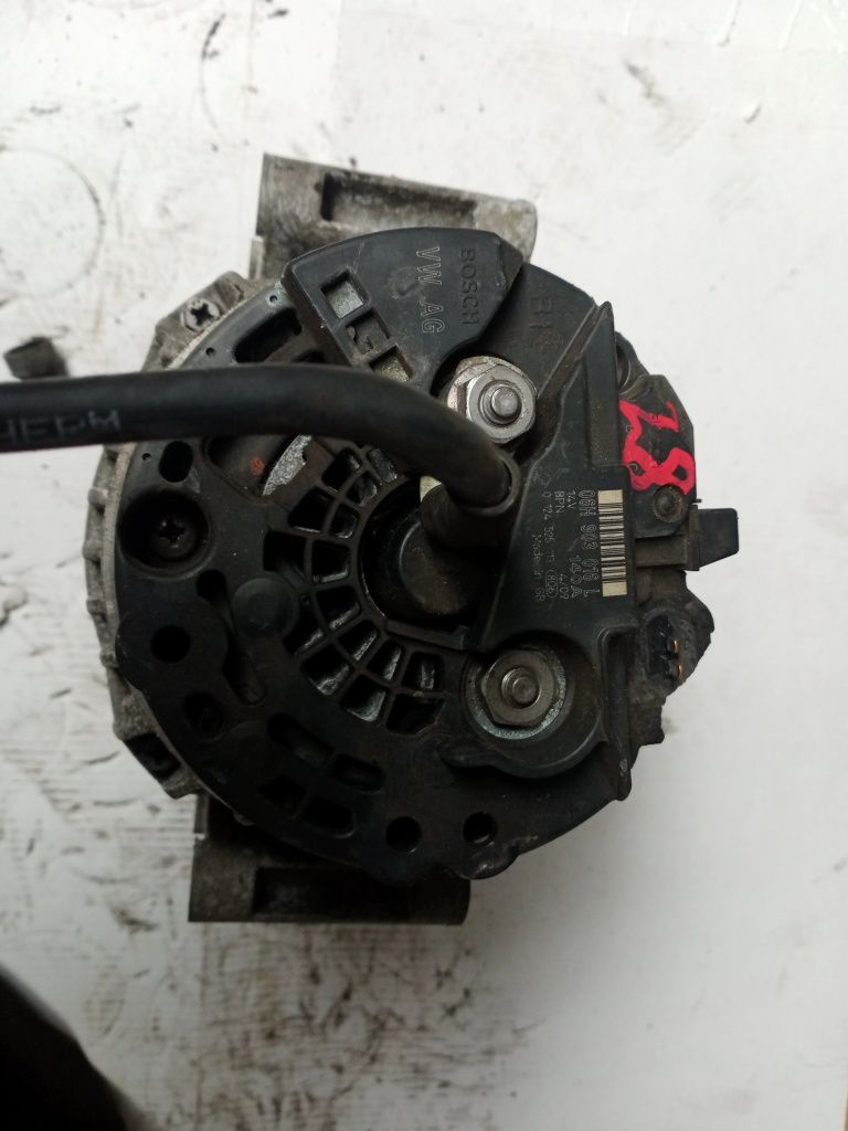 Sprzedam używany alternator VW  06h90316l