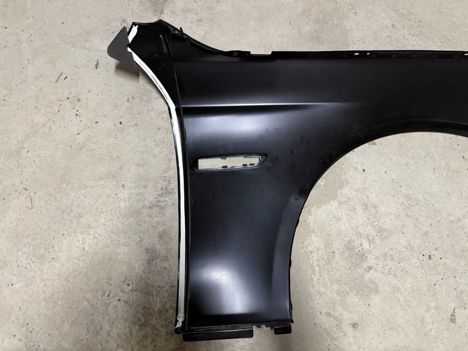 Крило BMW F10 / F11 2010-2017 год Алюміній + герметик