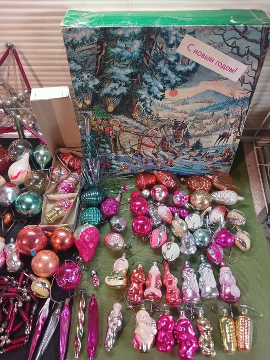 Коробки упаковочные.