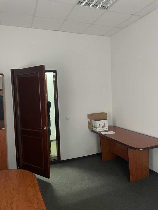 Оренда офіса 19/14/8 м2 в Чернігові р-н РАЦС/ВАЛ.