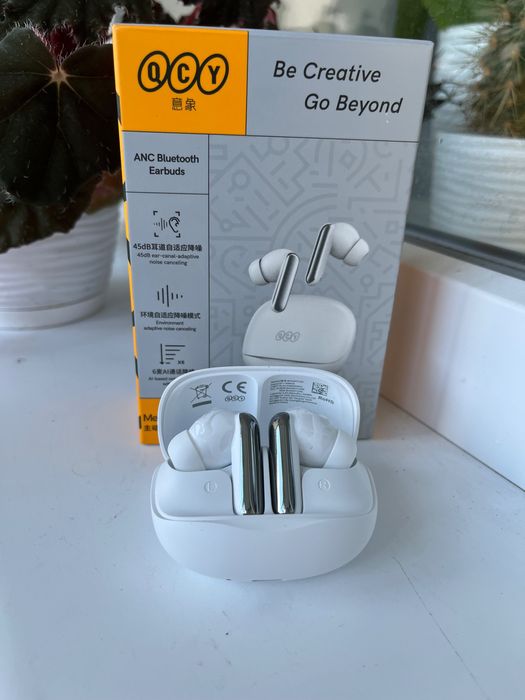 Бездротові навушники QCY MeloBuds N50