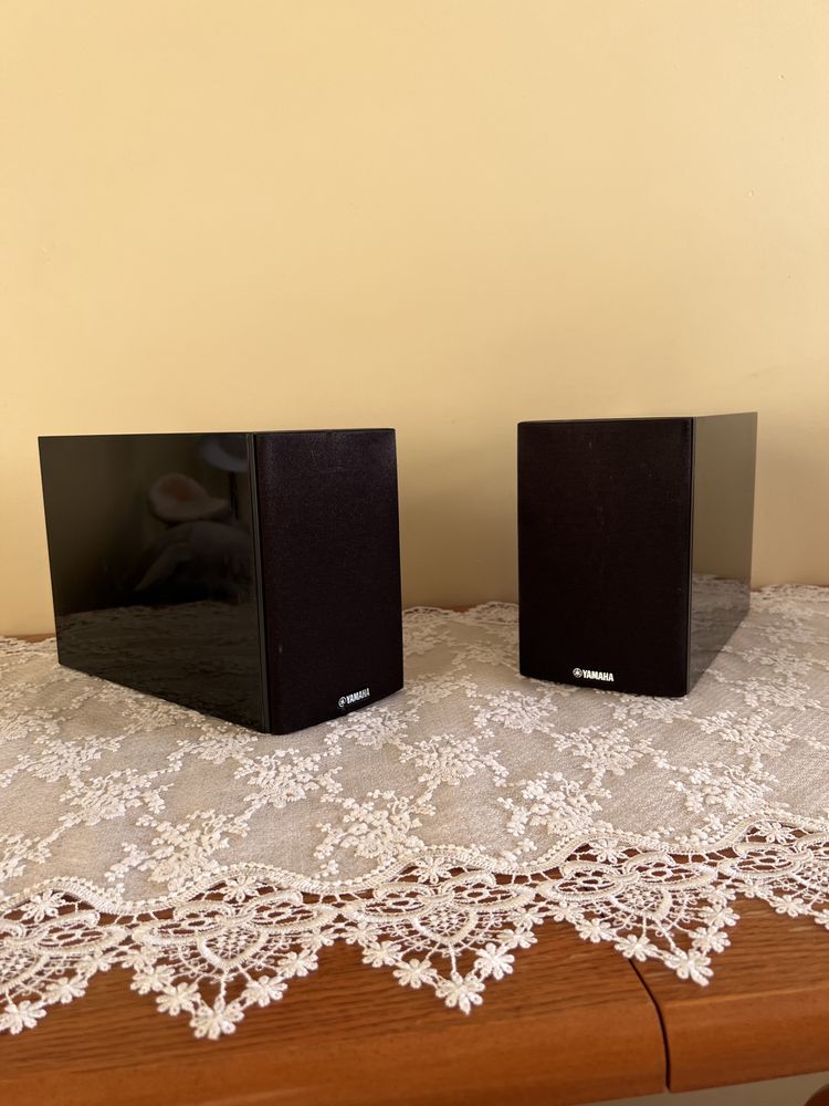 Продам акустика/колонки yamaha ns-bp 112 полична