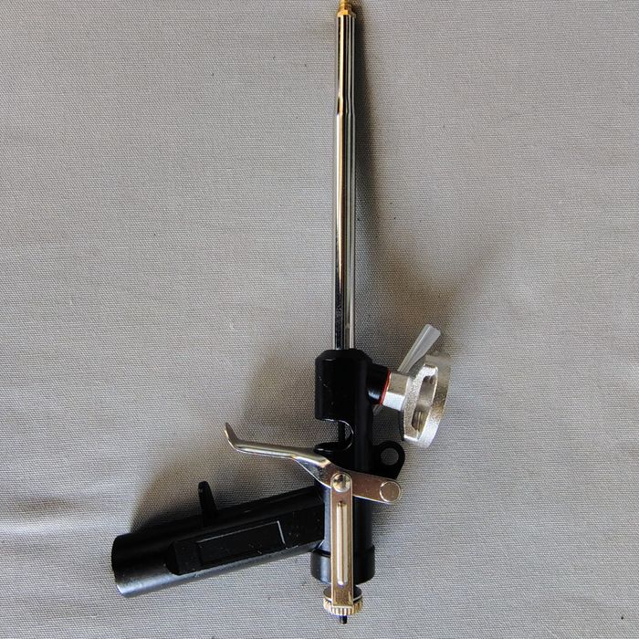 Pistolet do pianki, kleju poliuretan metalowy przy zakupie 10 szt.