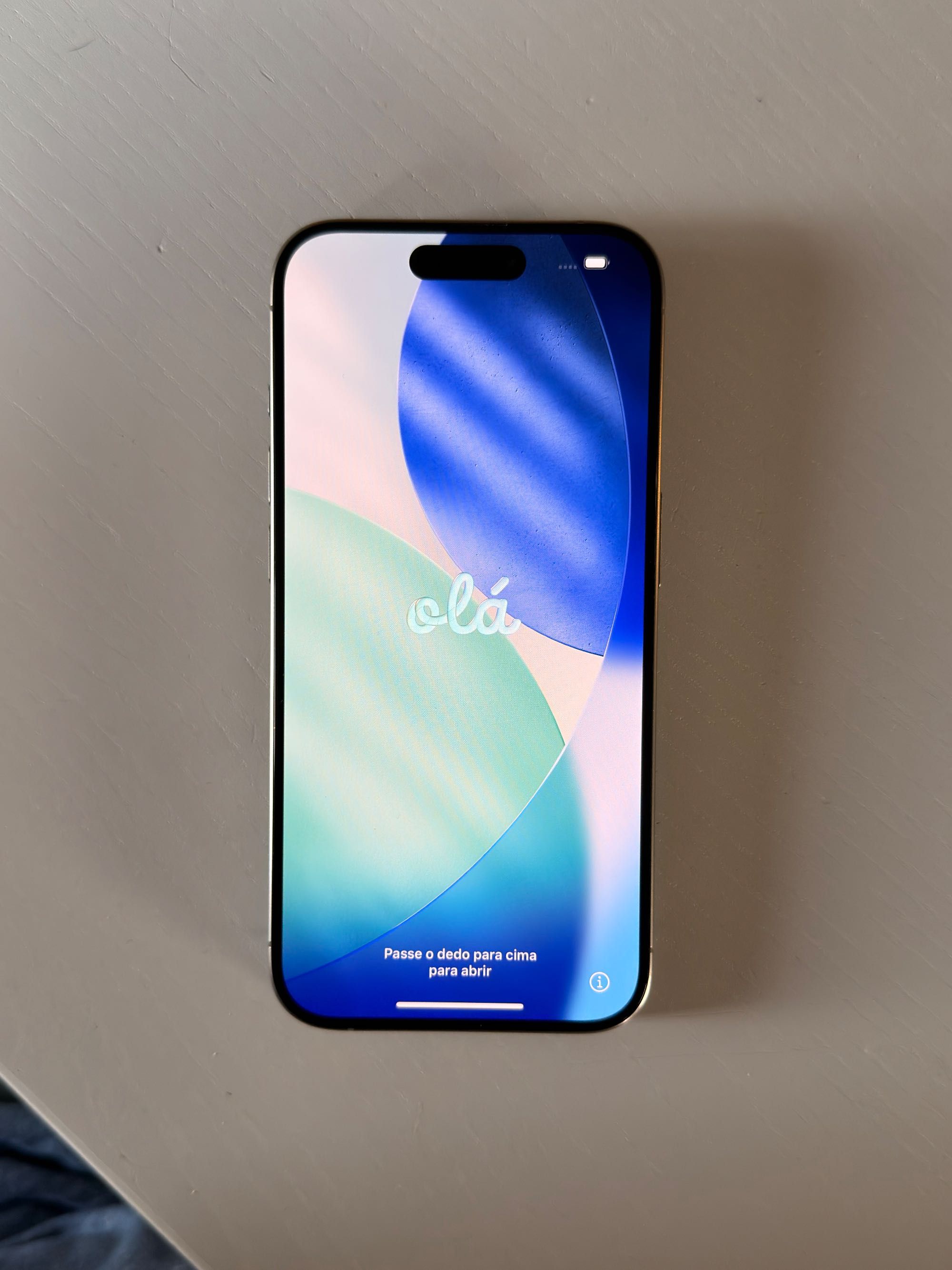 iPhone 15 Pro 256 Gb Titanium Natural