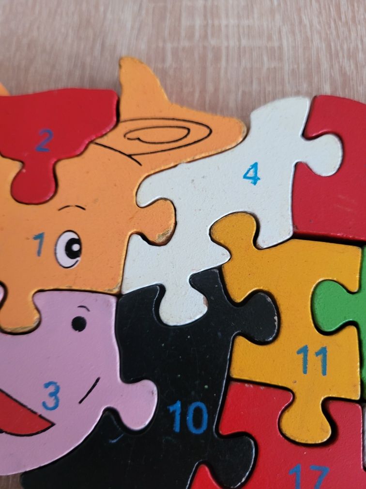 Puzzle drewniane nauka liter i liczb