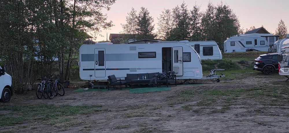 Adria Adora 673 PK z PRZEDSIONKIEM Penta Etna 3,5m