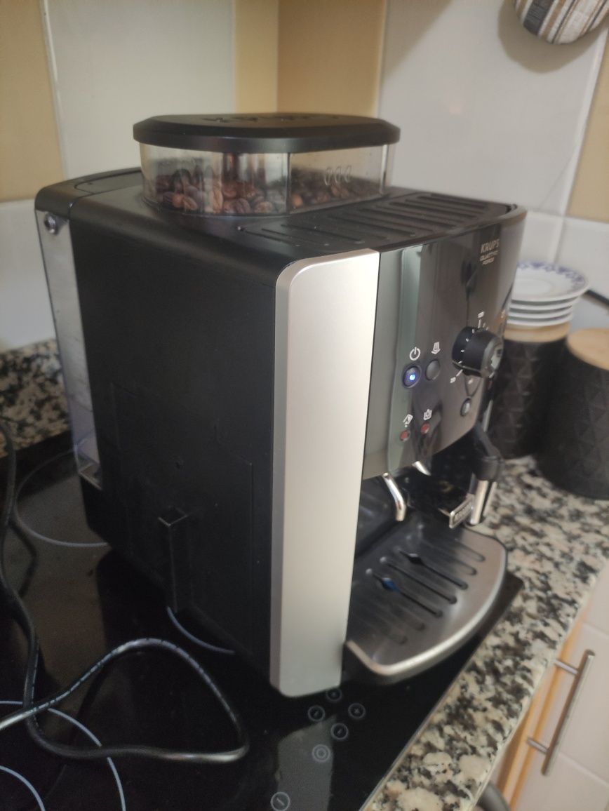 Máquina de café Krups