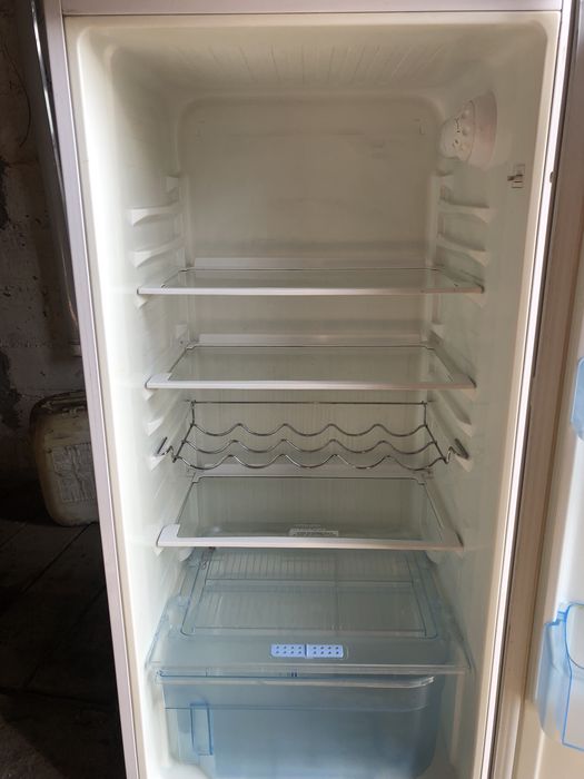 Холодильник BEKO