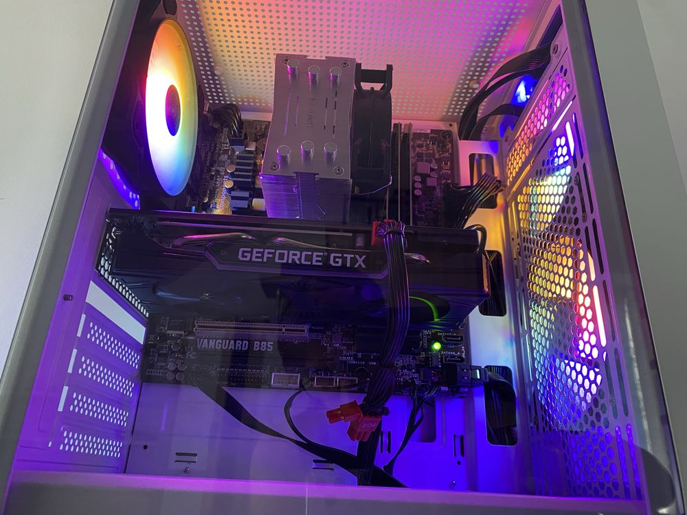 Komputer Gamingowy/ i7 / gtx 1660 super / 24GB ram / windows 11 pro