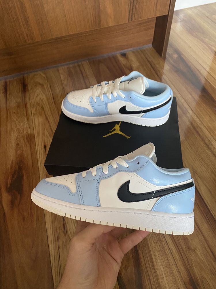 Jordan 1 Low Ice Blue 36.5