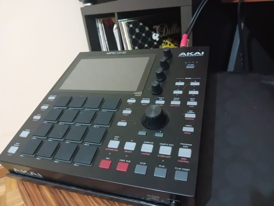 MPC ONE + Imac ecrã retina 4.5K 24"