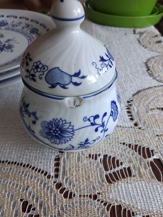 Zestaw talerzy porcelana wzór cebulkowy