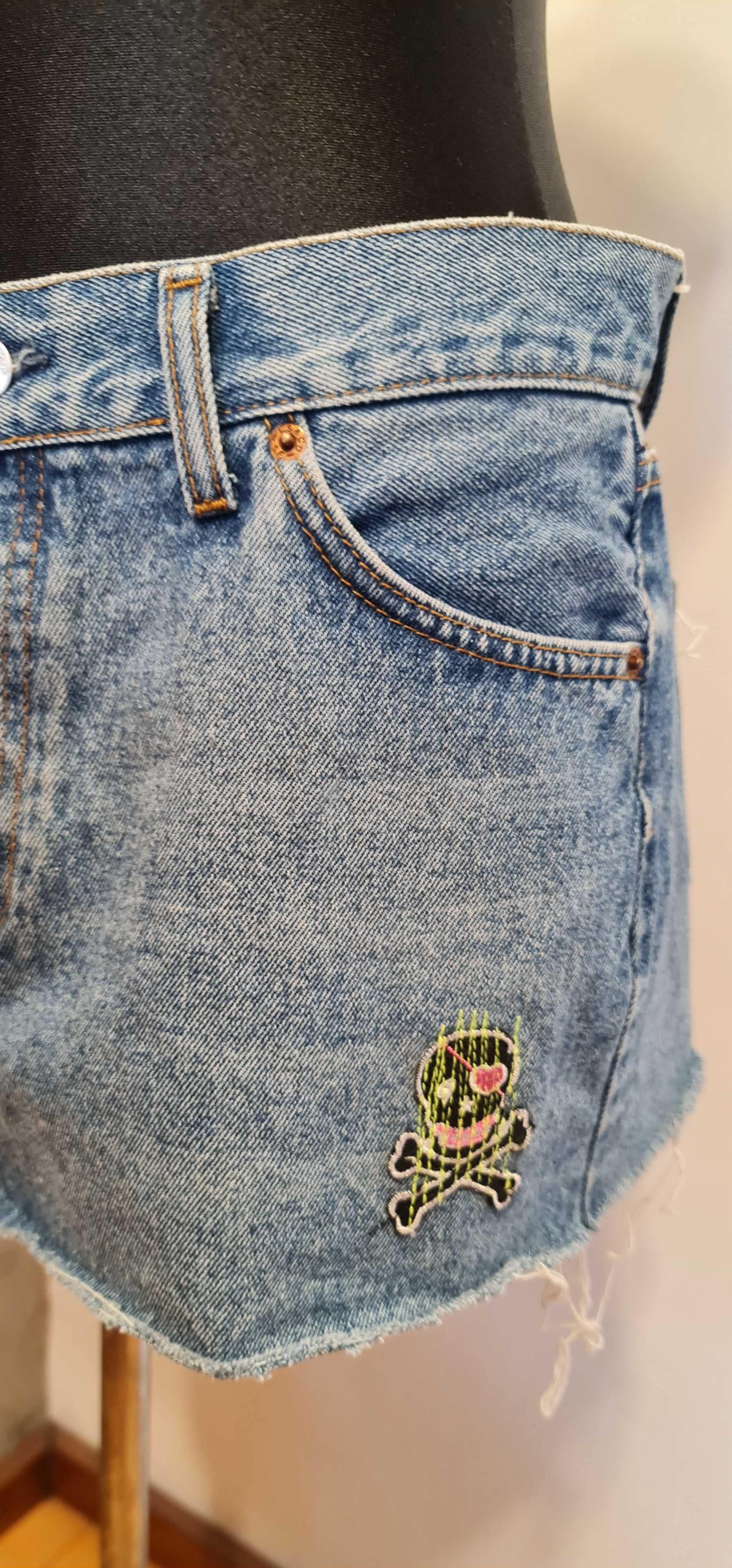 1283b Spódnica mini Levis rozmiar M.