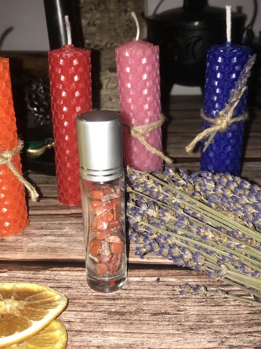Buteleczka z kryształami na olejek Magia Jaspis Czerwony Tarot Magia