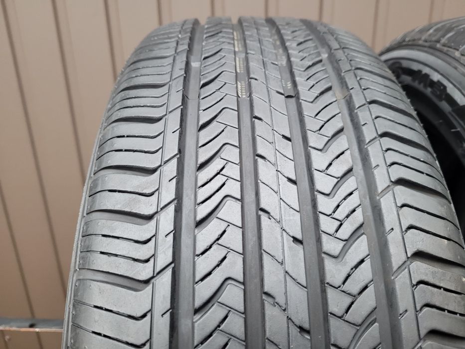 215 55 r17 Maxxis M3 Bravo HP