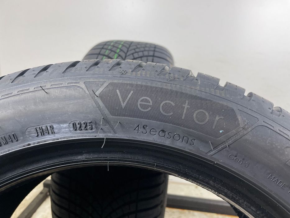 225/50R17 98W GoodYear Vector 4 Season Gen-3 Run Flat NOWE