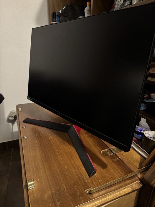 LG Ultragear IPS QHD 27" 144hz
