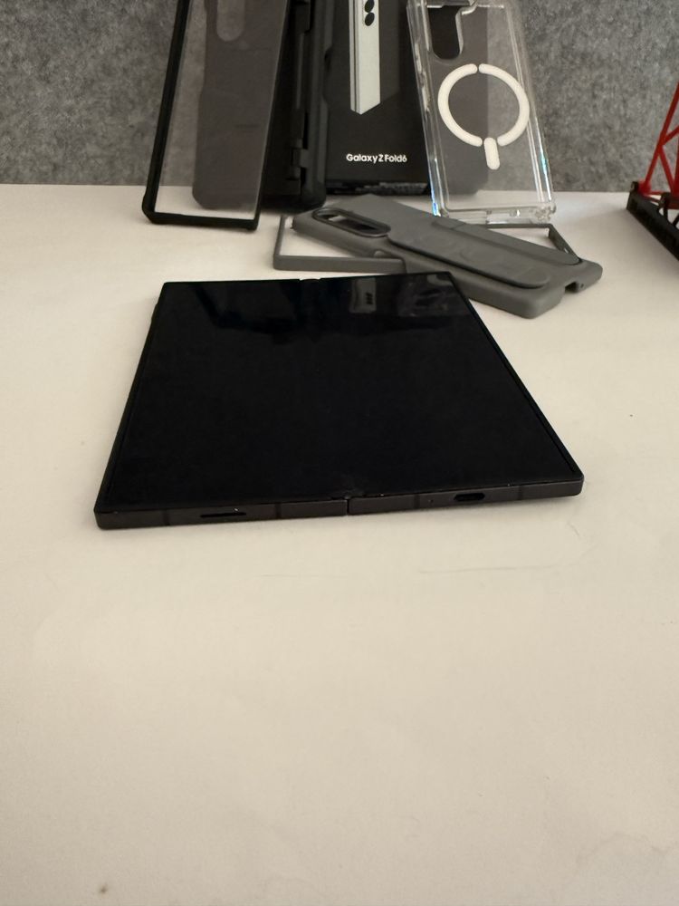 Samsung Galaxy Z Fold 6 256GB Crafted Black (Aceito retomas)