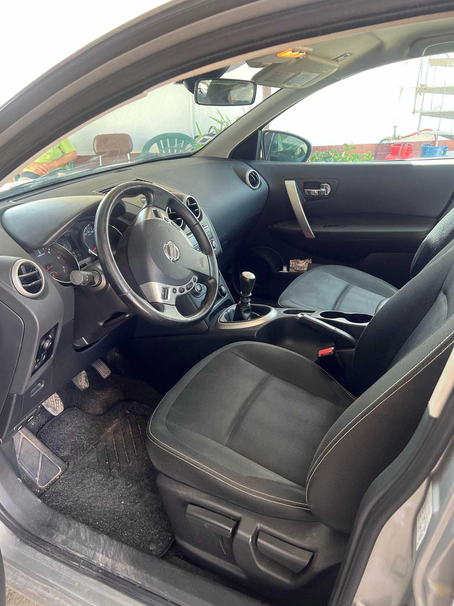 Vendo  Nissan  QASHQAI