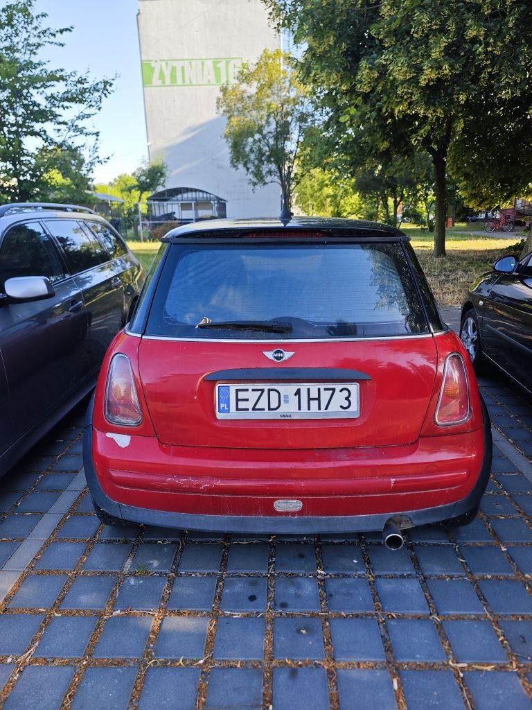 Sprzedam Mini Cooper 1.6 uszkodzone sprzęgło