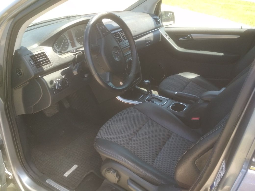 Mercedes Benz B-200 CDI 2,0 136KM klima stan bdb plus 2kpl kół