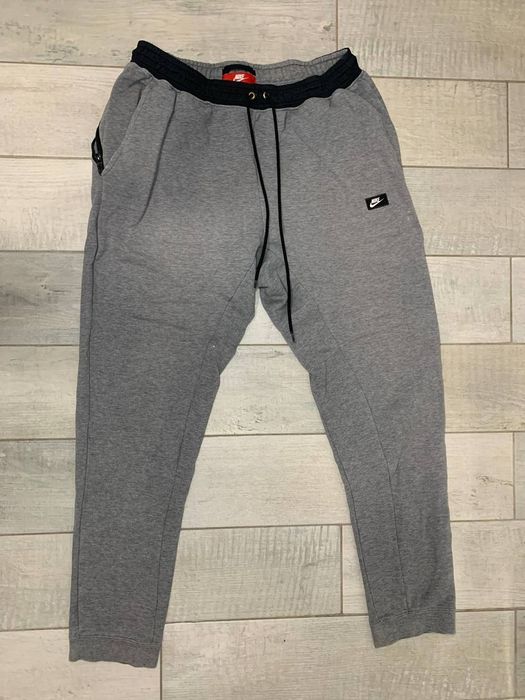 Nike modern штани