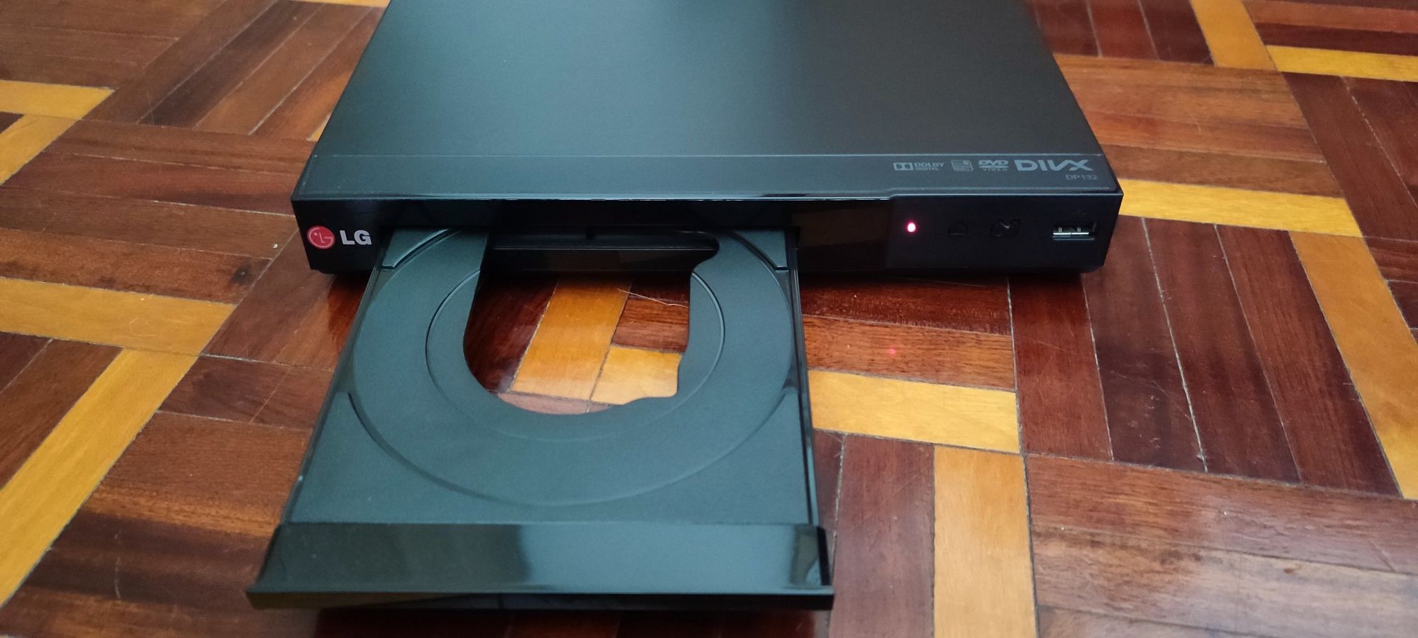 Leitor DVD LG DP132