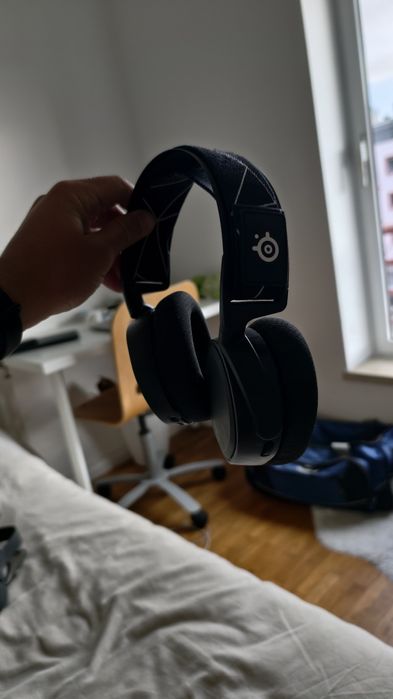 SteelSeries artic 9 wireless
