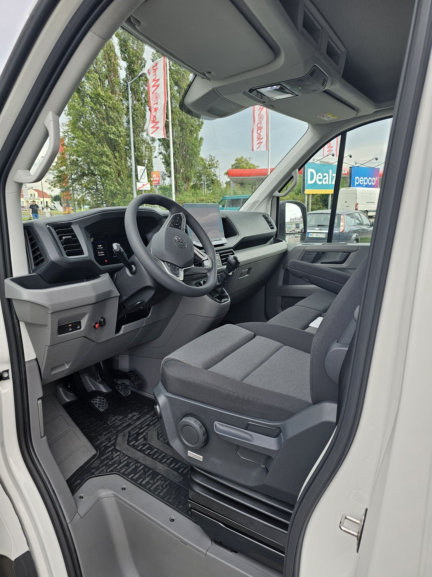 Transport przewozy krajowe bus z Windą