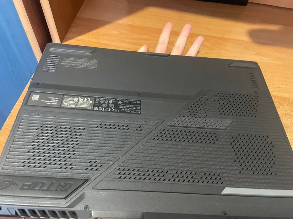 Ноутбук asus б/у