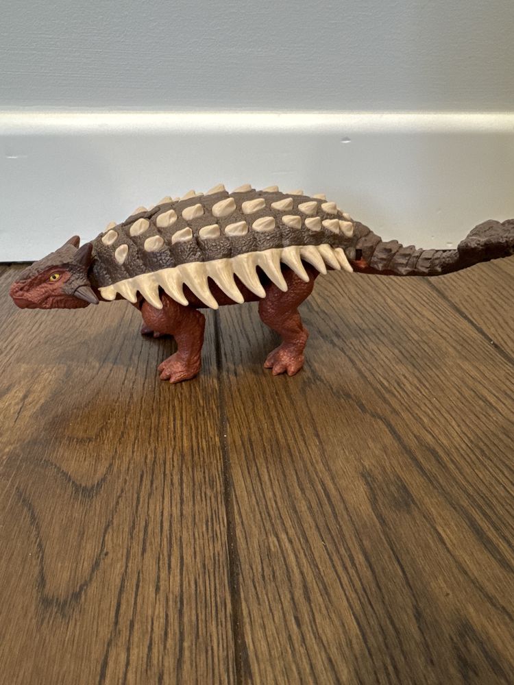 Jurassic world figurka dinozaur