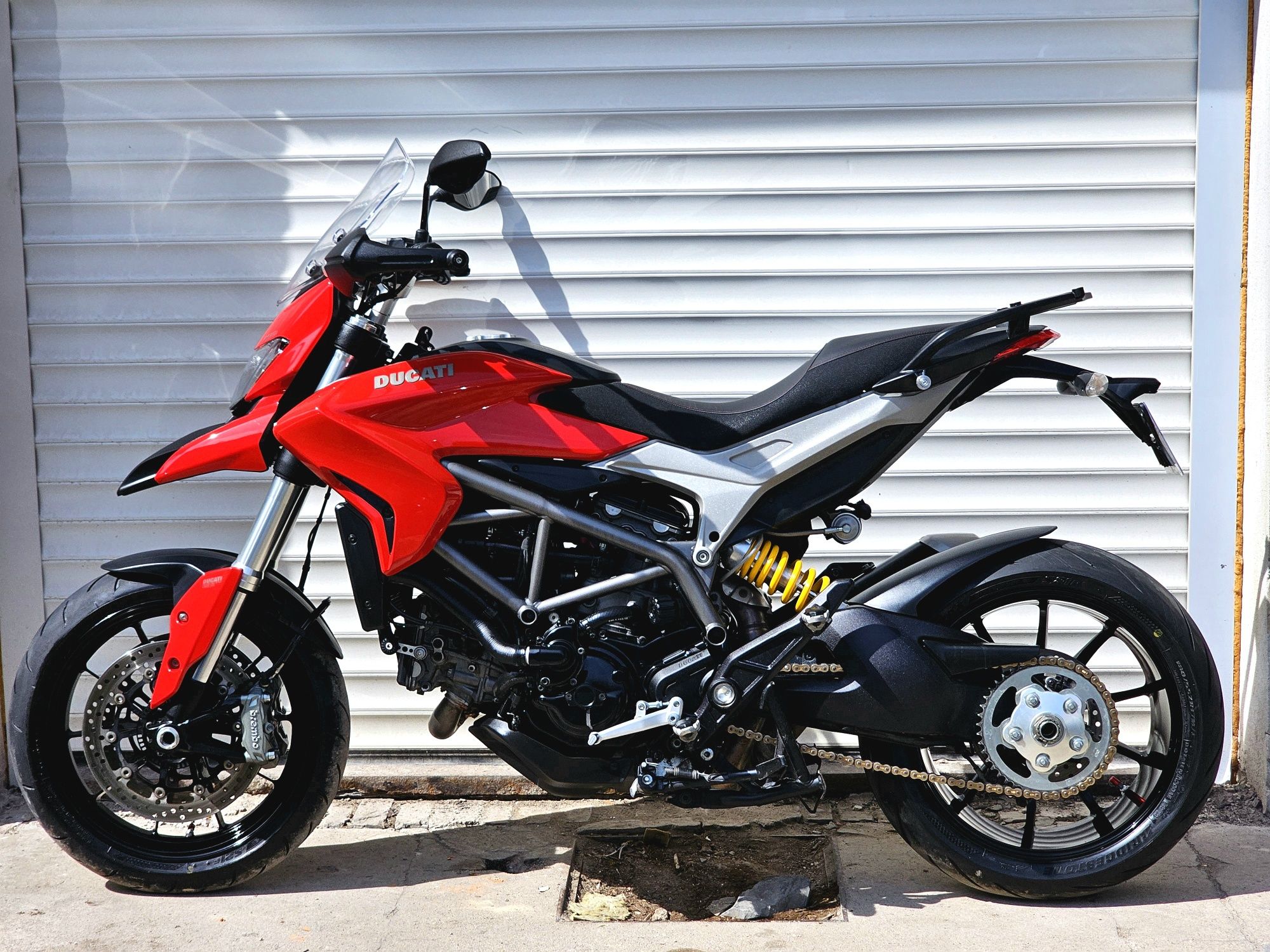 Ducati Hypermotard 821 z 2013 roku Hyperstrada 110km