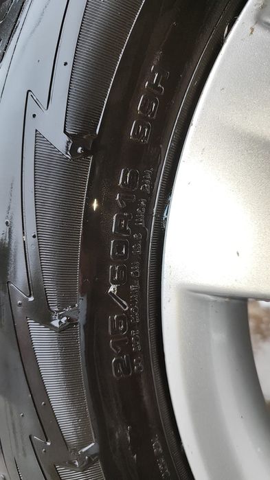 Felgi Skoda 5x112 + opony Goodyear 215x60 R16 - 4 sztuki w cenie!