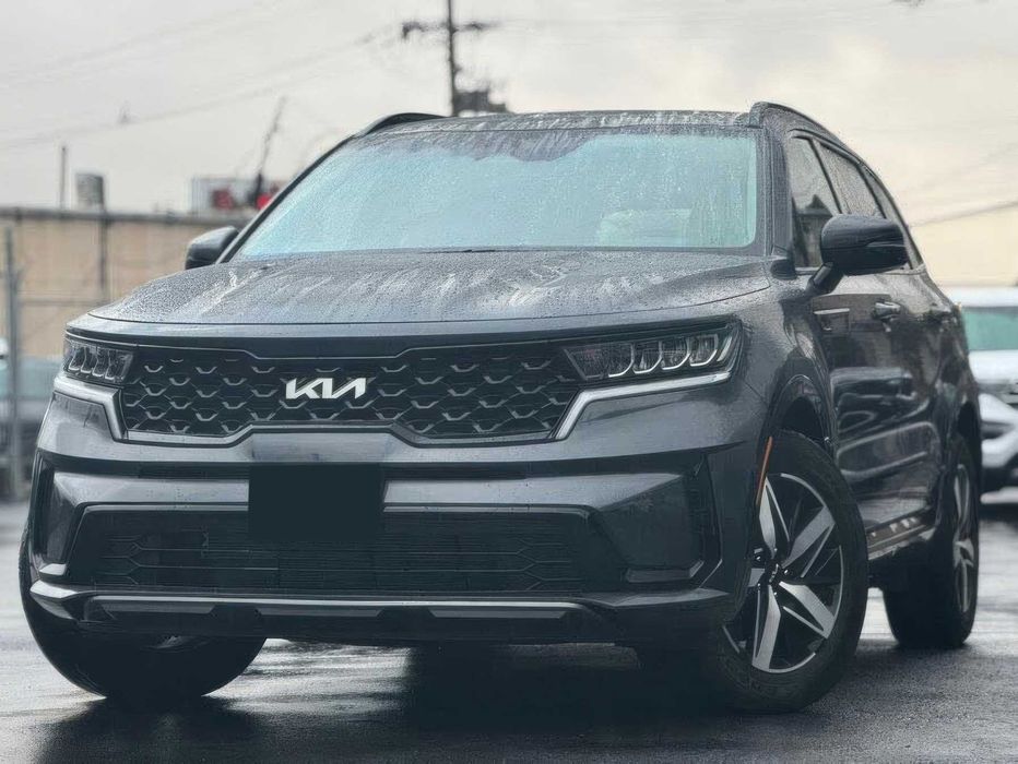 Kia Sorento S      2022