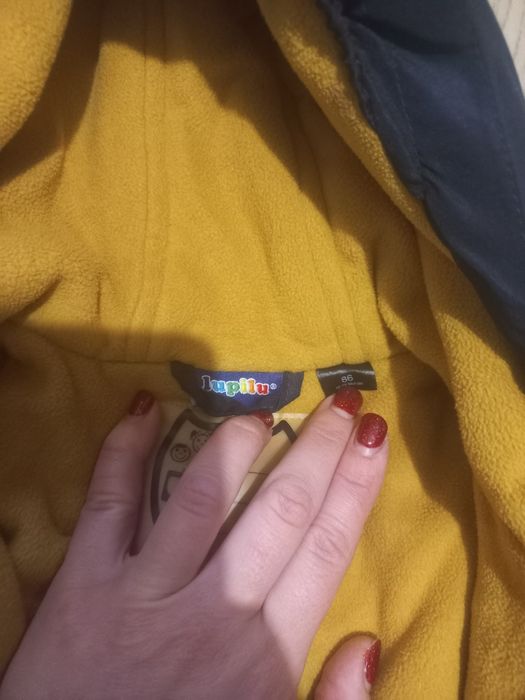 Два зимових комбінезони 86розміру