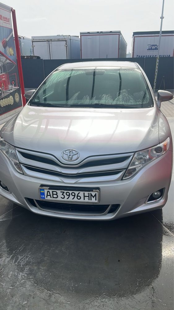 TOYOTA VENZA 2,7 продам