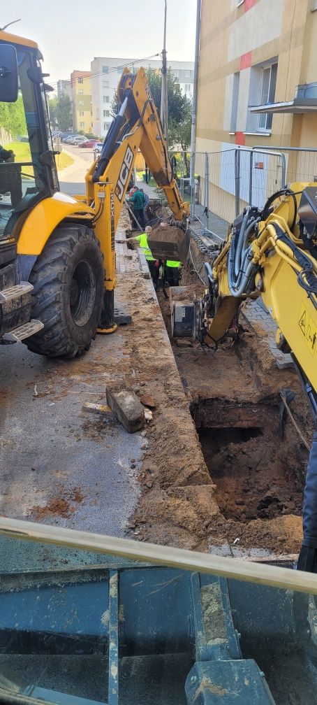 Usługi koparko ładowarka koparka minikoparką ładowaratka wywrotka tran