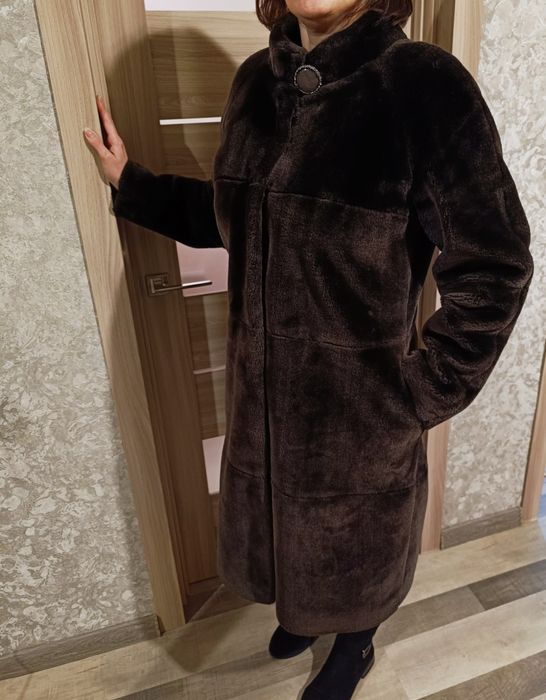 Шуба із штучного хутра (під мутон)