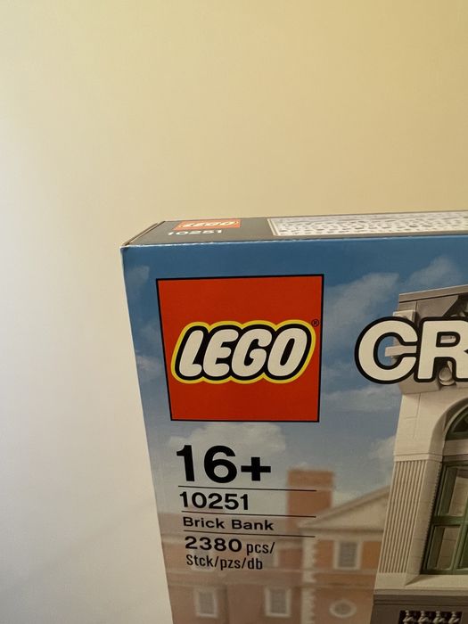 Lego Parisian Restaurant 10243