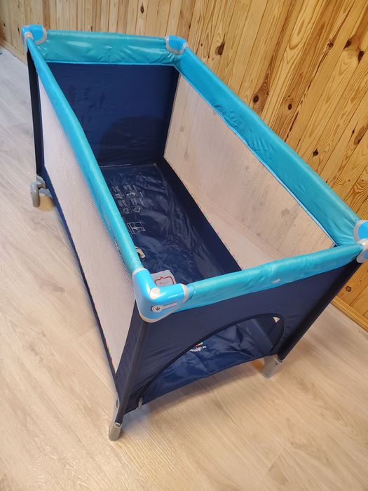 Продам дитячий манеж