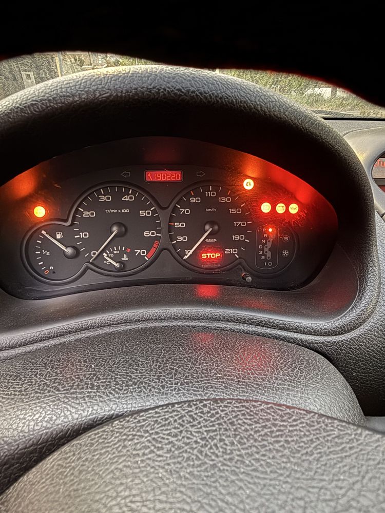 Peugeot 206 ano 2002