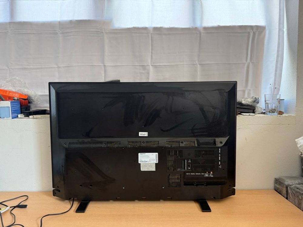 Телевізор Grundig 43” / Full HD / Smart TV / T2
