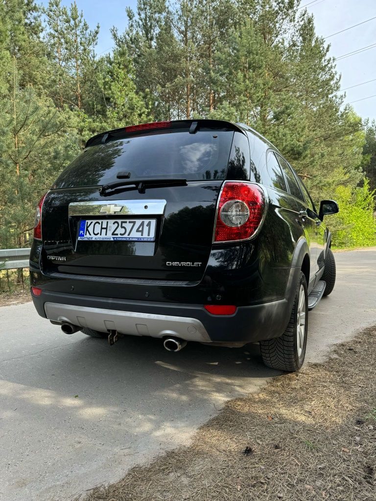 Piękny Chevrolet Captiva -  7 osób, full wersja