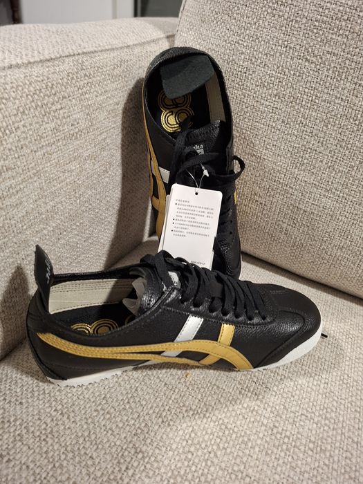 Vendo Asics mexico 66