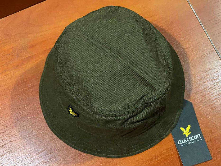 Lyle & Scott Embroidered Script Logo Olive панама панамка оригінал