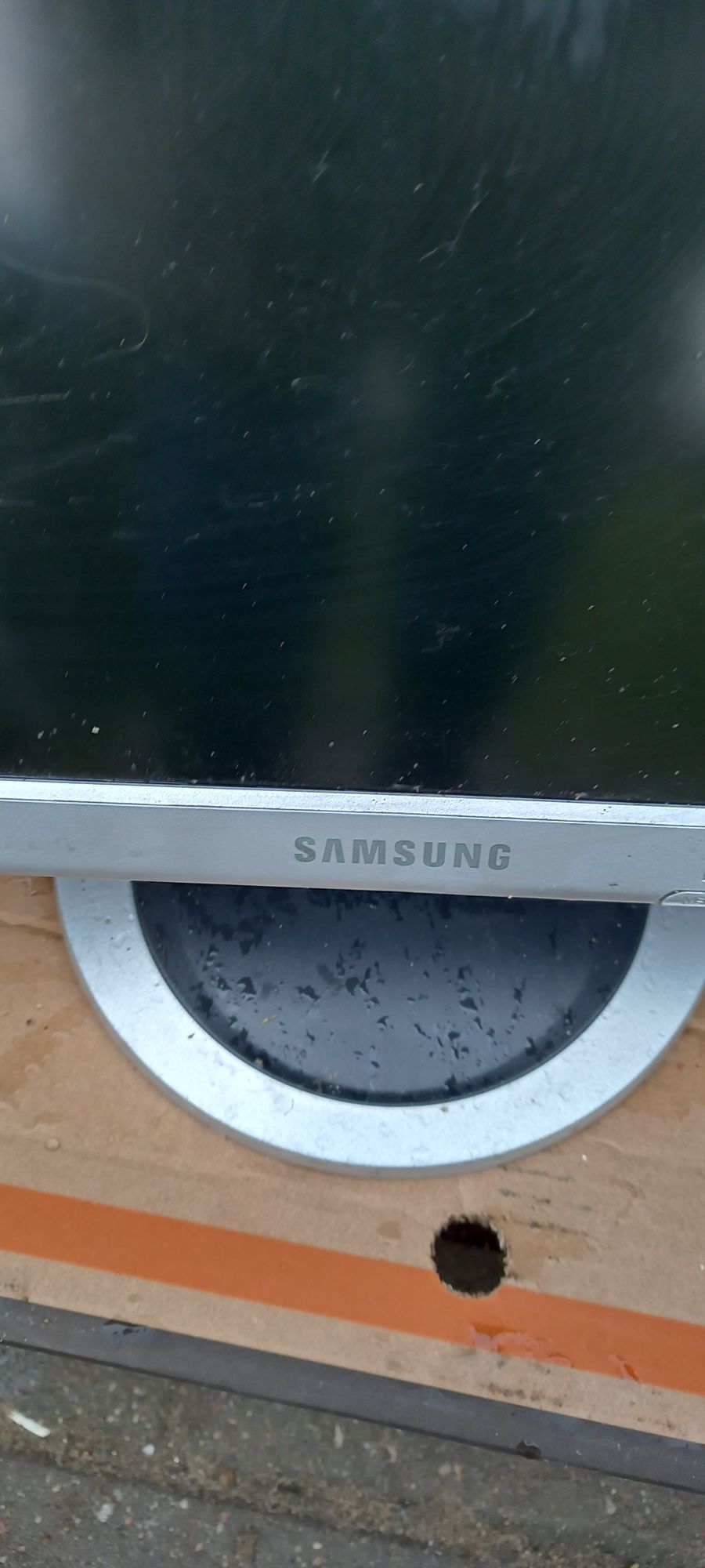 Monitor Samsung.